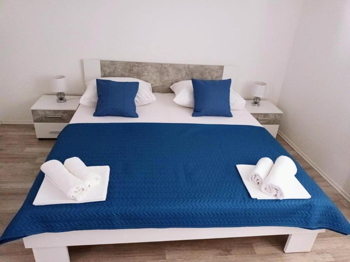 Apartment "None" มาคาร์สกา ภายนอก รูปภาพ